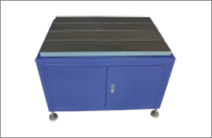 CAST IRON PLATE WORK TABLE